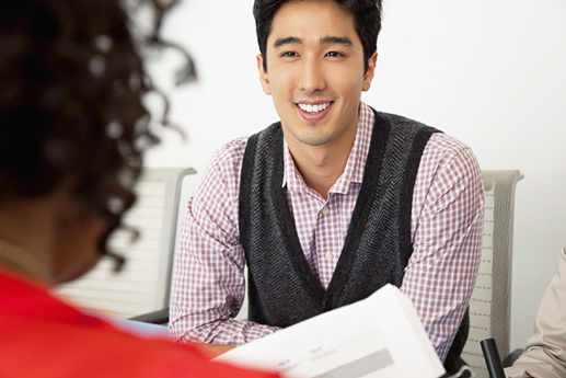 feedback Young man in a meeting