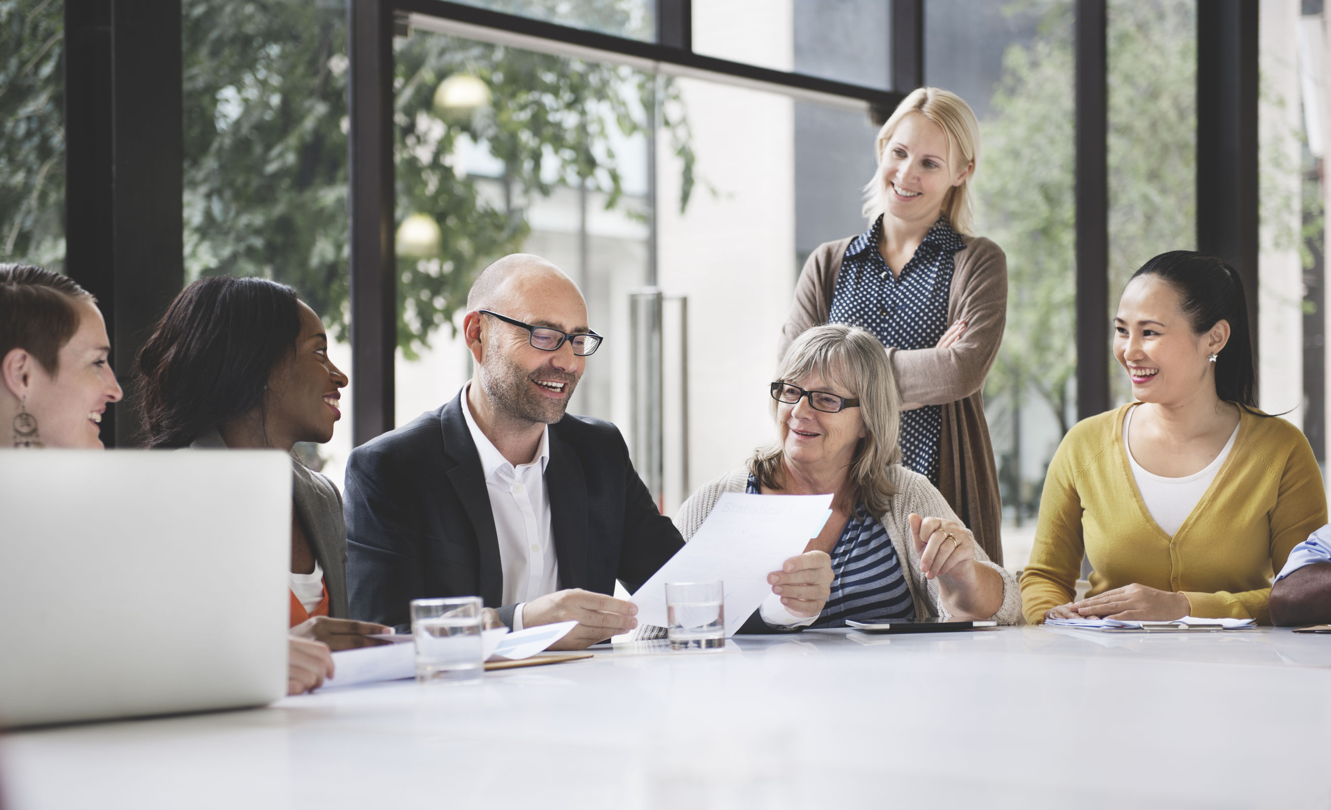 Профессиональное общение. Discuss. Студенты выпускники. Discuss. Демократичный стиль общения.